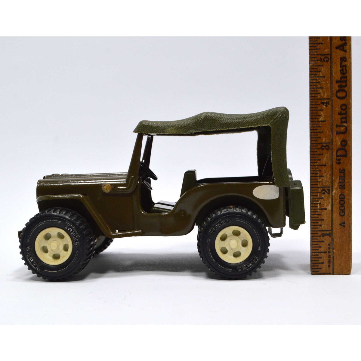 Lot Of 4 -Vintage Tonka Collectibles - Mini Jeep 1974, Jeep X Lot Of 4 -Vintage Tonka Collectibles - Mini Jeep 1974, Jeep X