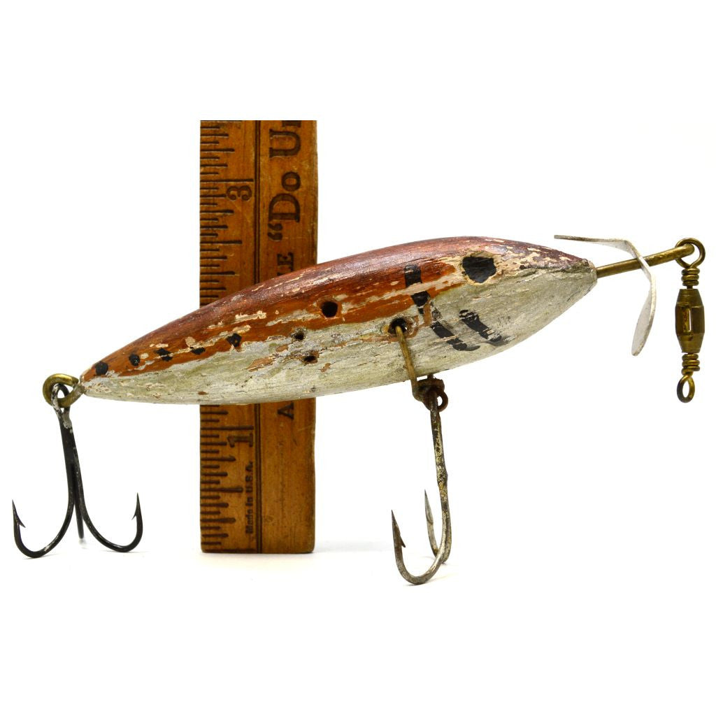 Antique WOODEN FISHING LURE 4