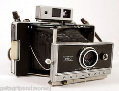 Polaroid Automatic 250 Land Camera with Case & Strap - Vintage