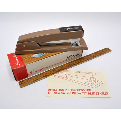 Vintage SWINGLINE No 747 OFFICE/DESK STAPLER Rare Brown COMPLETE IN ORIGINAL BOX