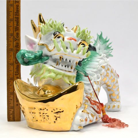 Chinese FU DOG-FOO LION-IMPERIAL TEMPLE GUARDIAN Porcelain Figurine FEMALE 1of2