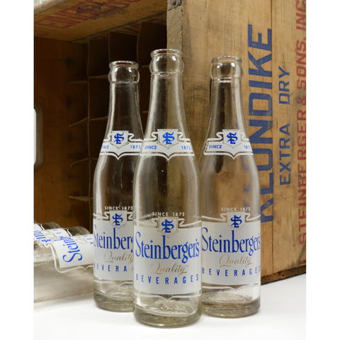 Antique STEINBERGER'S KLONDIKE WOOD CRATE w/ Divider + 23 ACL SODA-WATER BOTTLES