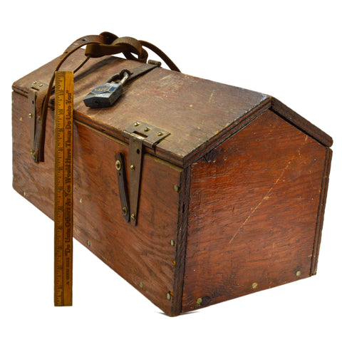 Antique FOLK ART-HOMEMADE WOOD TOOL BOX Gable-Top Lid ORIGINAL TRAY + Yale Lock!