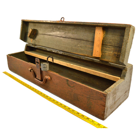 Antique HOMEMADE SAW TOOL BOX Carpenter's Chest + BONUS YALE PADLOCK Old Paint!