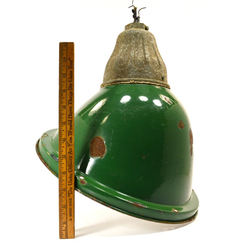 Vintage "WHEELER BOSTON" INDUSTRIAL LIGHT Large 14" GREEN PORCELAIN Gas Station